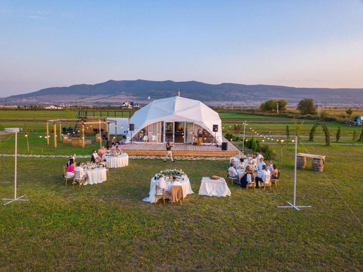 Jewelberry Glamping Hotel Tbilisi มซเคทา ภายนอก รูปภาพ
