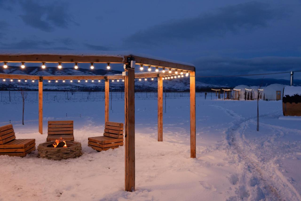 Jewelberry Glamping Hotel Tbilisi มซเคทา ภายนอก รูปภาพ